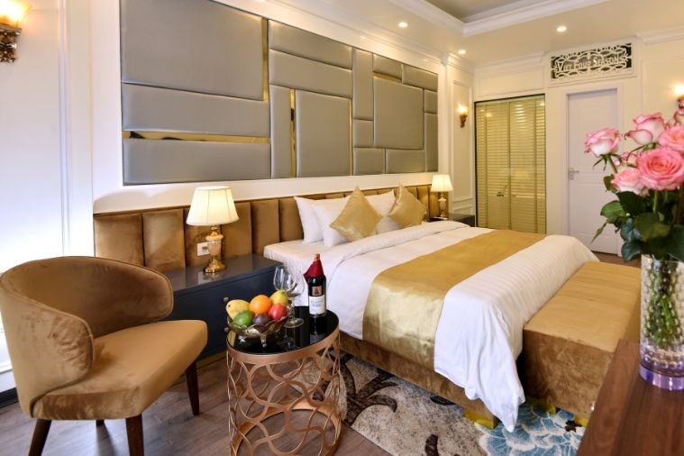 Khách sạn Viet 4 Seasons Hải Phòng